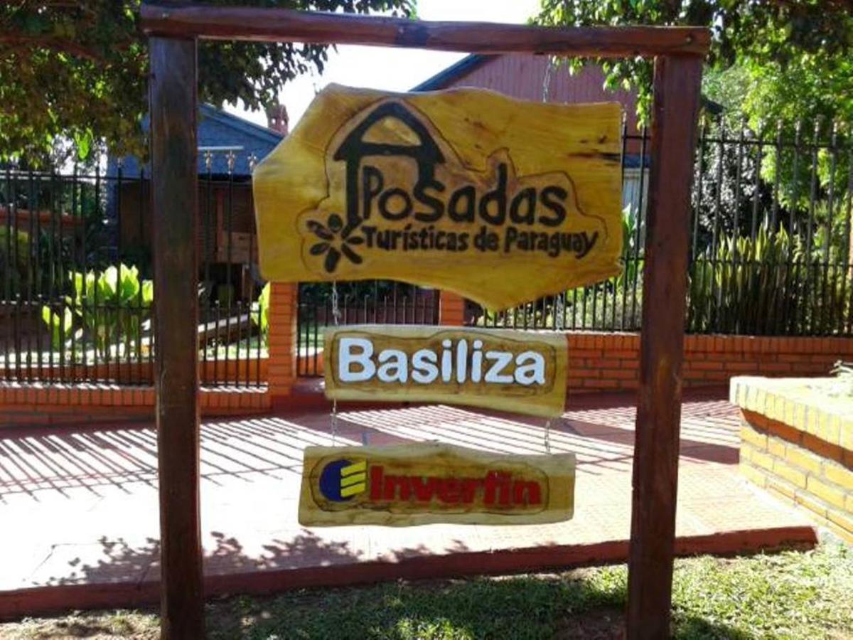 Posada Basiliza, Encarnacion Py المظهر الخارجي الصورة