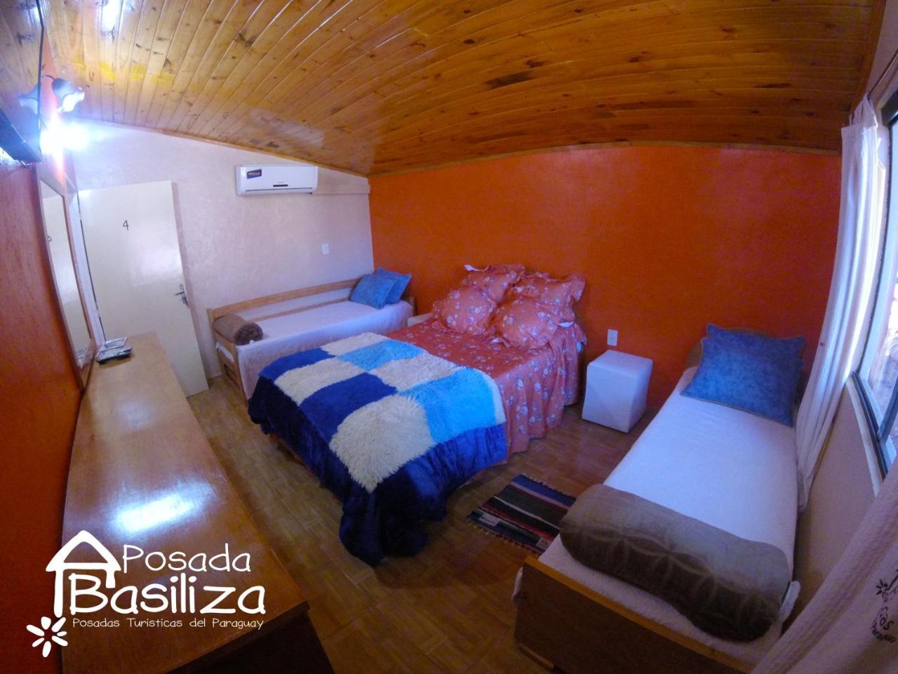 Posada Basiliza, Encarnacion Py المظهر الخارجي الصورة