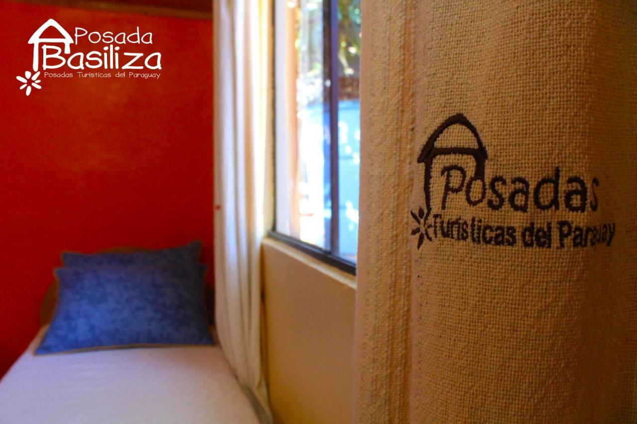 Posada Basiliza, Encarnacion Py المظهر الخارجي الصورة