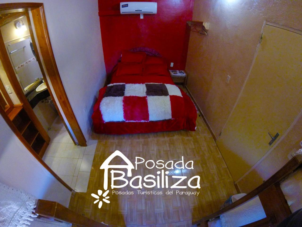 Posada Basiliza, Encarnacion Py المظهر الخارجي الصورة