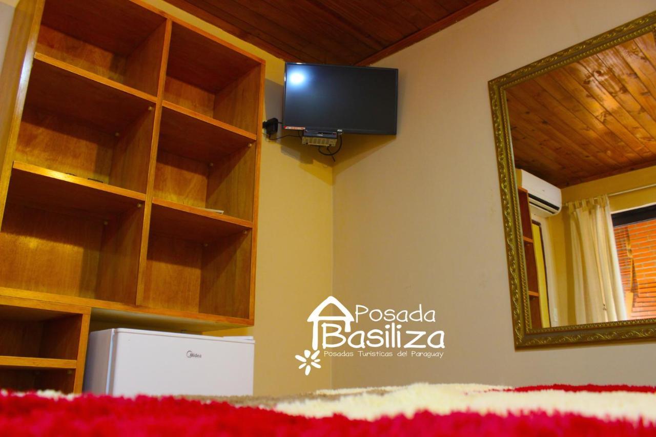 Posada Basiliza, Encarnacion Py المظهر الخارجي الصورة
